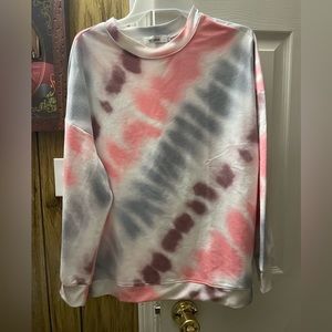 Women’s long sleeve shirt